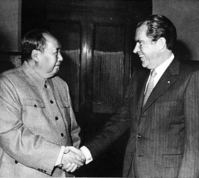 Nixon_Mao_1972